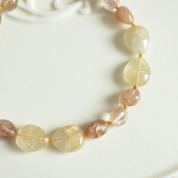Hand Knotted Golden Rutilated Quartz Gemstone Bracelet in Rose Gold - Picture 8 of 11